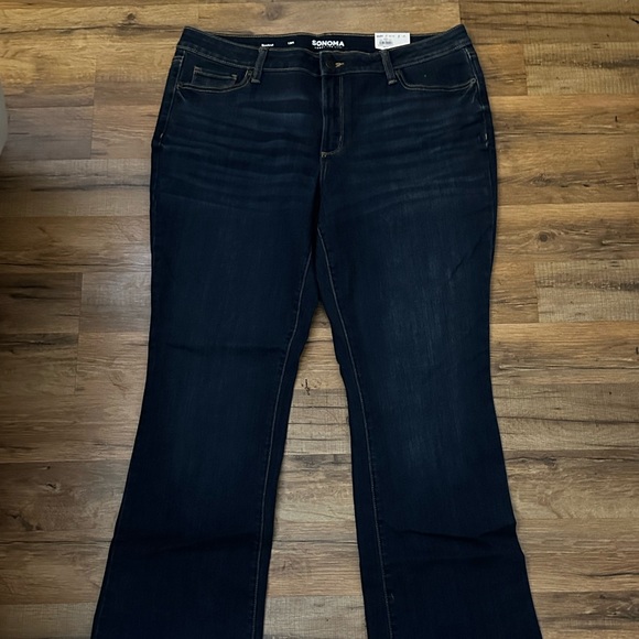 Sonoma Jeans Sonoma Bootcut Stretch Jeans 8r Nwt Poshmark
